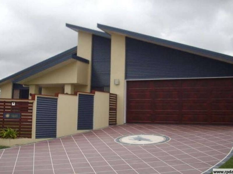 Sandstone Point QLD 4511