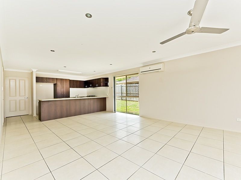 24 Wayland Circuit, Morayfield QLD 4506