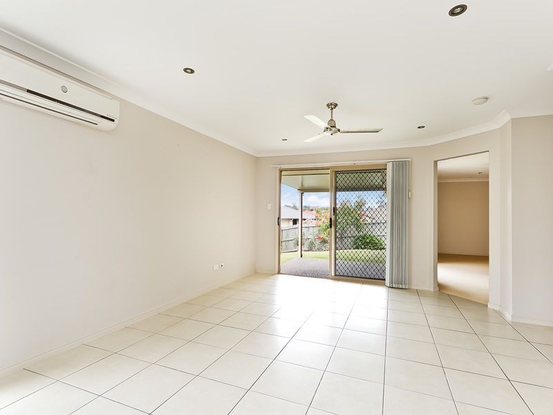 24 Wayland Circuit, Morayfield QLD 4506