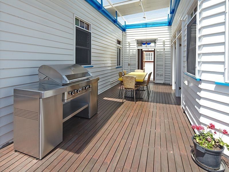 Beachmere QLD 4510