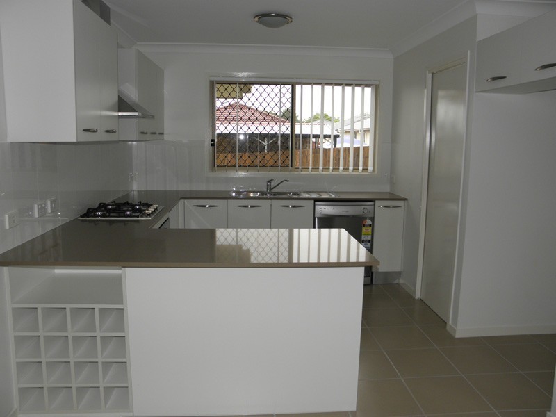 1/37 Koala Drive, Morayfield QLD 4506