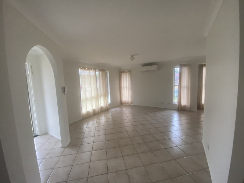 46 Cresthaven Drive, Morayfield QLD 4506