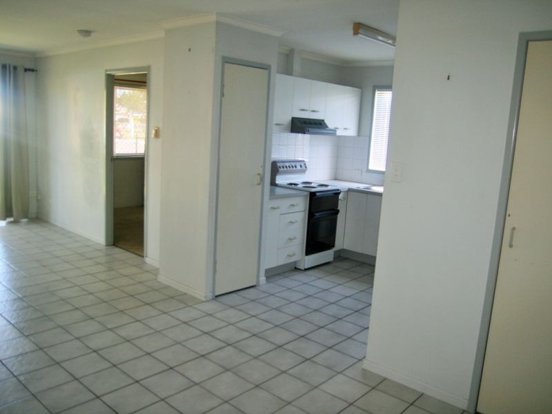 1/12 Walter Street, Caboolture QLD 4510