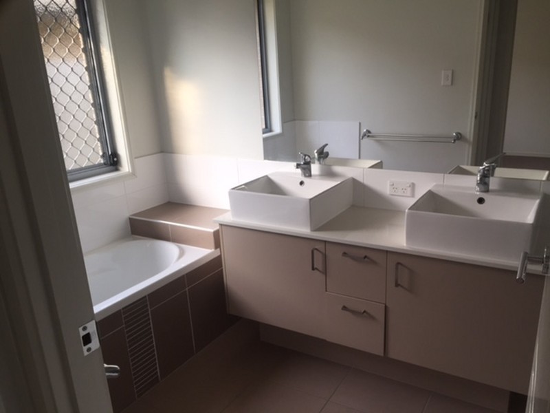 14 Seville Street, Bellmere QLD 4510