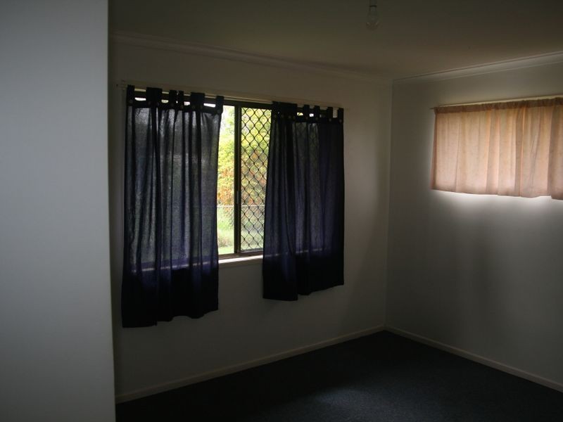 2/9 Bluebell Street, Caboolture QLD 4510