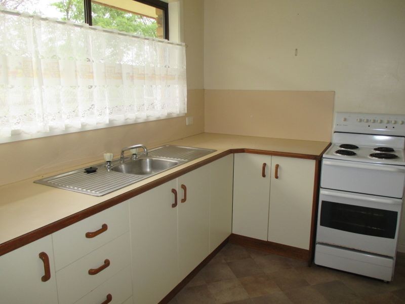 97 Oakey Flat Road, Morayfield QLD 4506