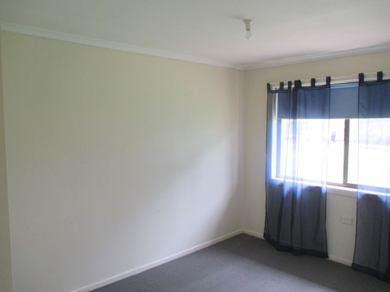 97 Oakey Flat Road, Morayfield QLD 4506