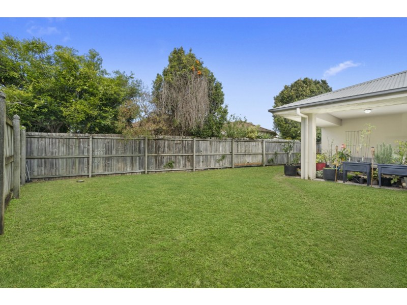 5 Bondi Court, Sandstone Point QLD 4511