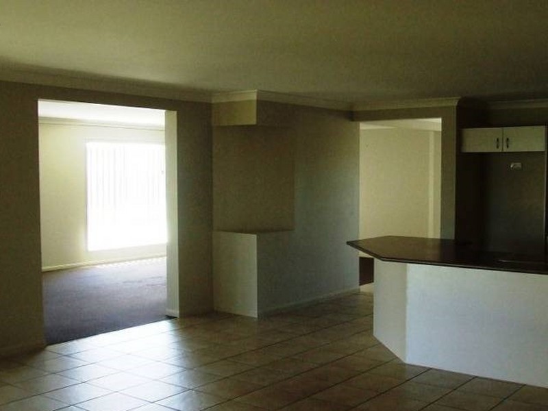 13 Treefrog Street, Ningi QLD 4511