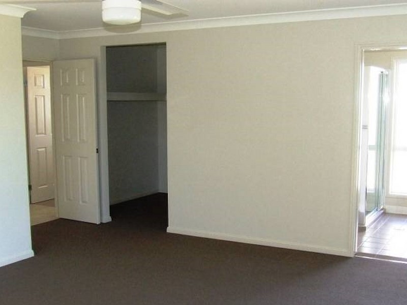 13 Treefrog Street, Ningi QLD 4511