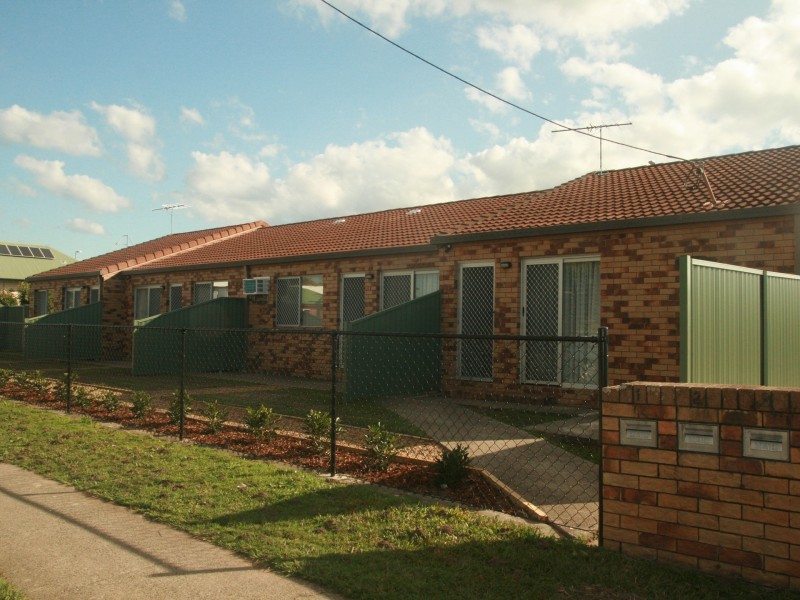 Unit 4/12 Walter  Street, Caboolture QLD 4510