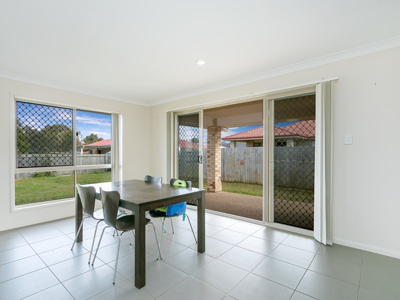 35 Renmark Crescent, Caboolture South QLD 4510