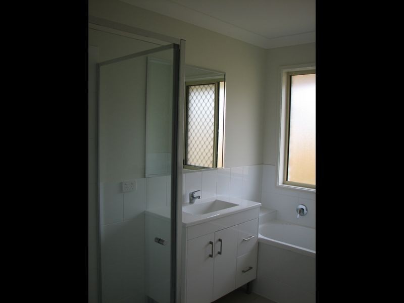 3 Sugarglider Close, Morayfield QLD 4506