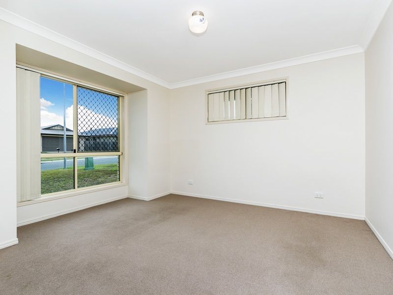 6 Denson Street, Morayfield QLD 4506