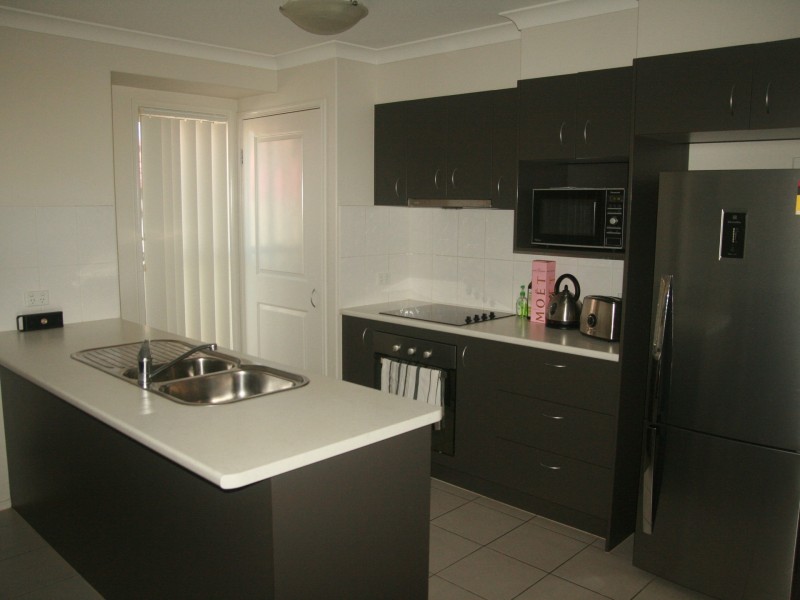 27/19-29 Nicole Street, Morayfield QLD 4506