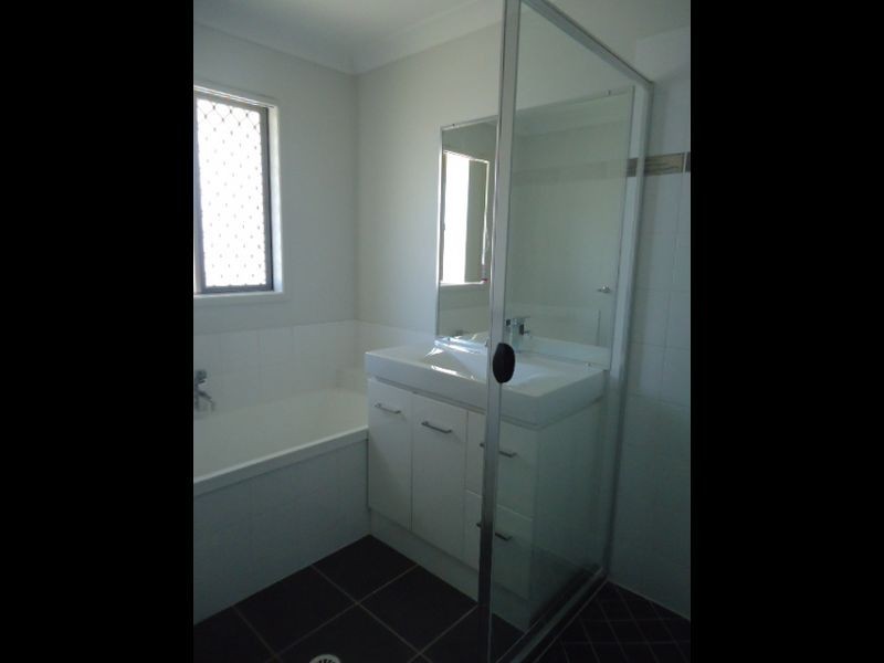 16/51 Silkyoak Drive, Morayfield QLD 4506