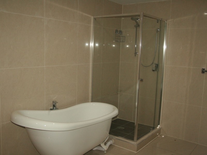 786 Beachmere Road, Beachmere QLD 4510