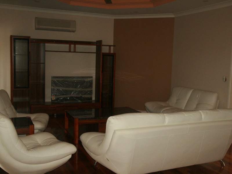 786 Beachmere Road, Beachmere QLD 4510