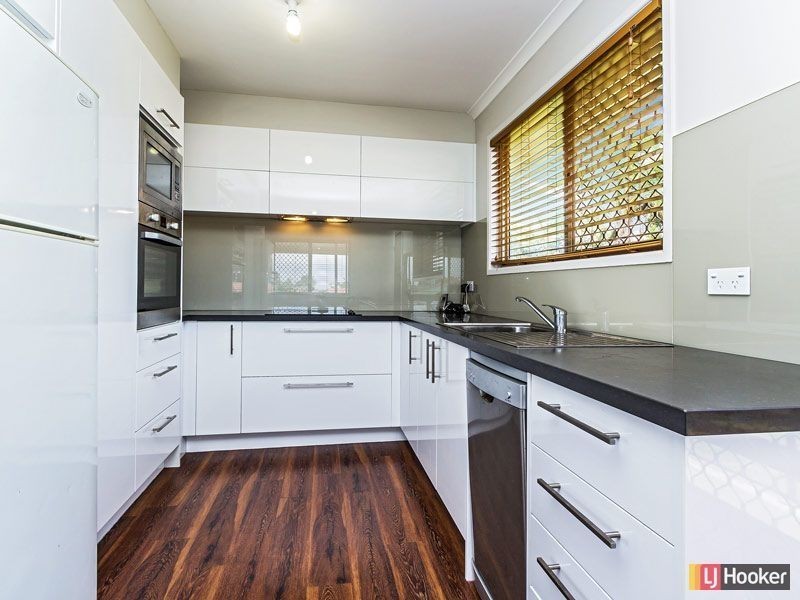 16 Ronald Court, Morayfield QLD 4506