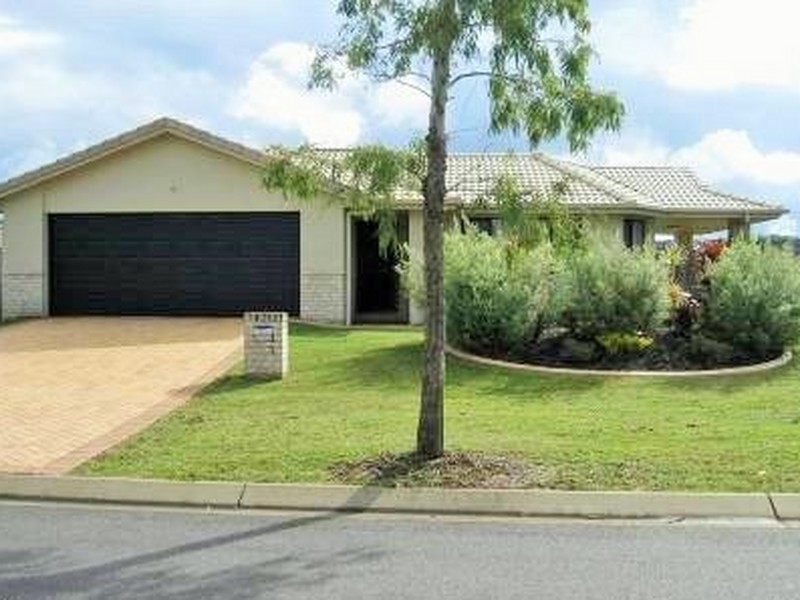 37 Coochin Hills Drive, Beerwah QLD 4519