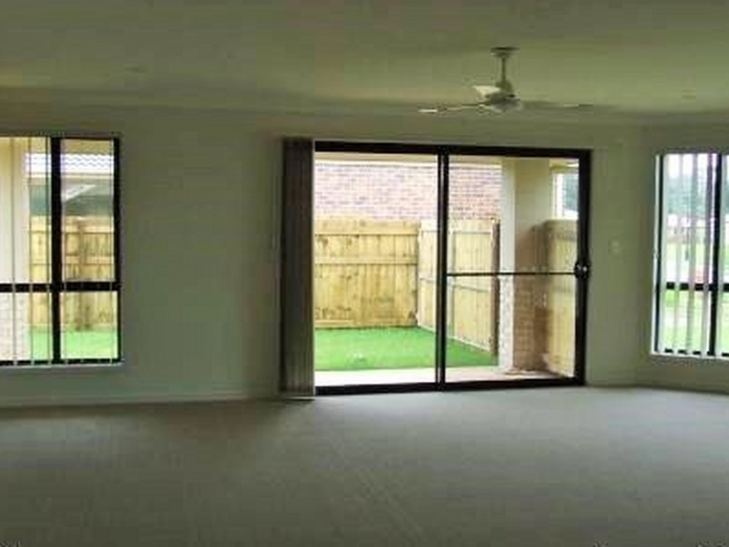 37 Coochin Hills Drive, Beerwah QLD 4519