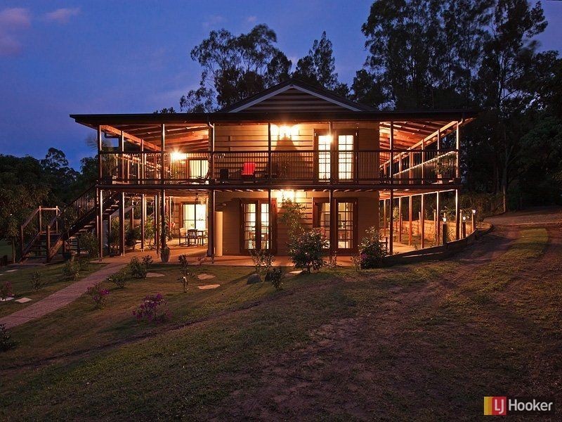 31 Crittenden Road, Glass House Mountains QLD 4518