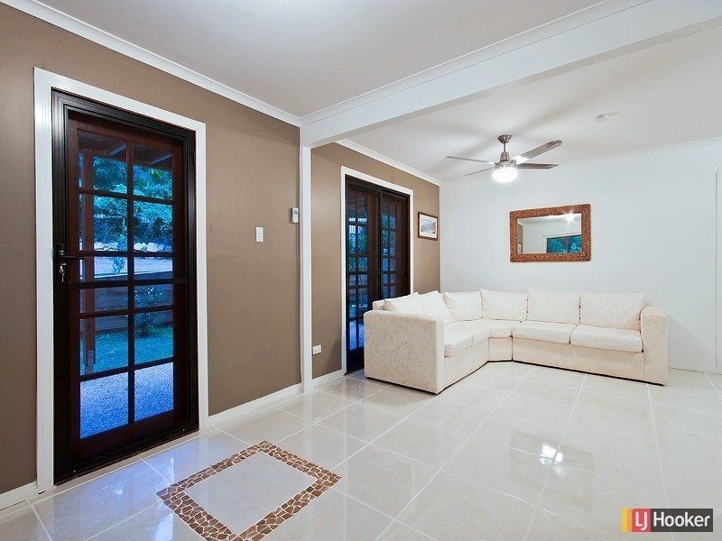 31 Crittenden Road, Glass House Mountains QLD 4518
