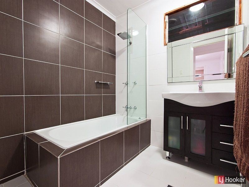 31 Crittenden Road, Glass House Mountains QLD 4518