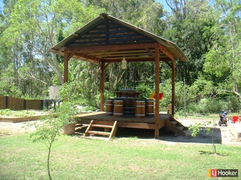 31 Crittenden Road, Glass House Mountains QLD 4518