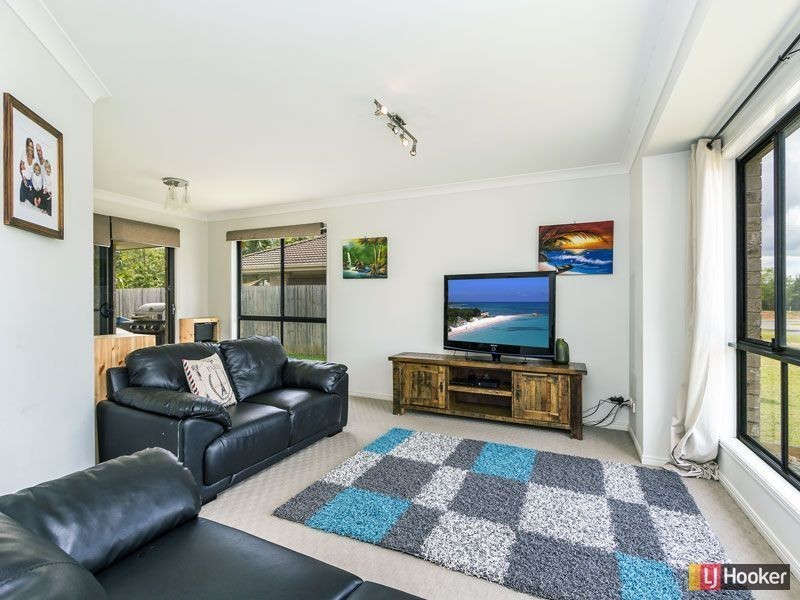 57 Coochin Hills Drive, Beerwah QLD 4519