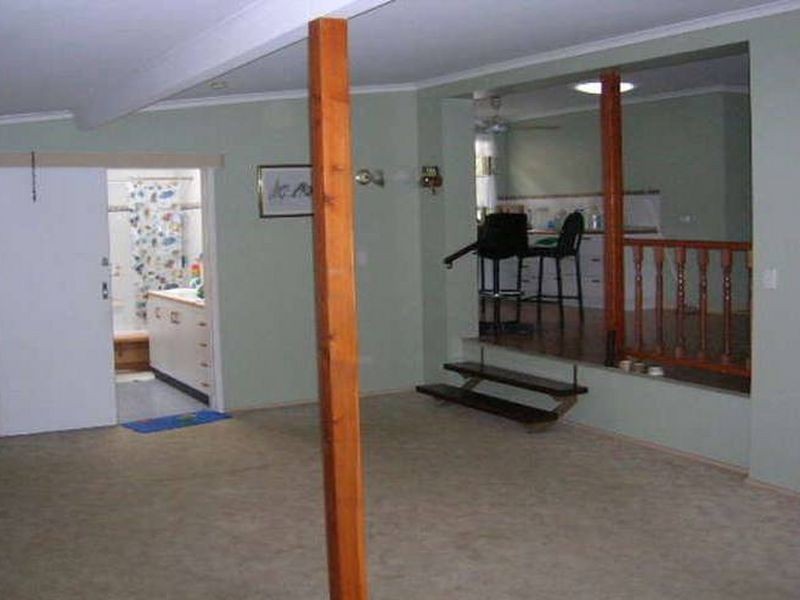 42 Edward St, Caboolture QLD 4510