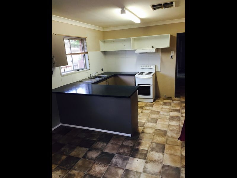 2 Domnick Street, Caboolture South QLD 4510