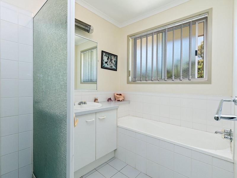53 Cresthaven Drive, Morayfield QLD 4506