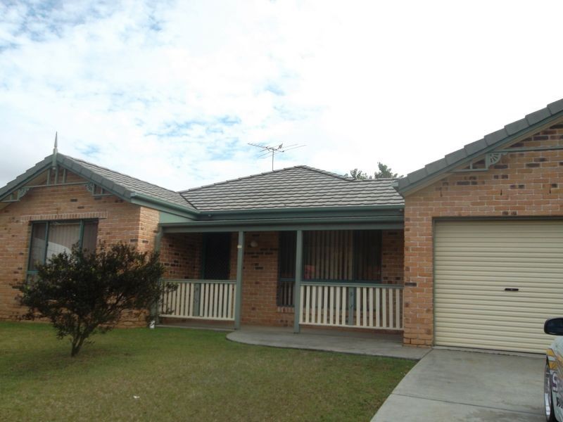 11 Carlton Court, Upper Caboolture QLD 4510