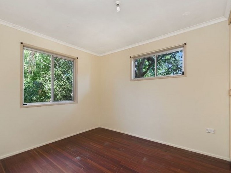 16 Frank Street, Caboolture South QLD 4510