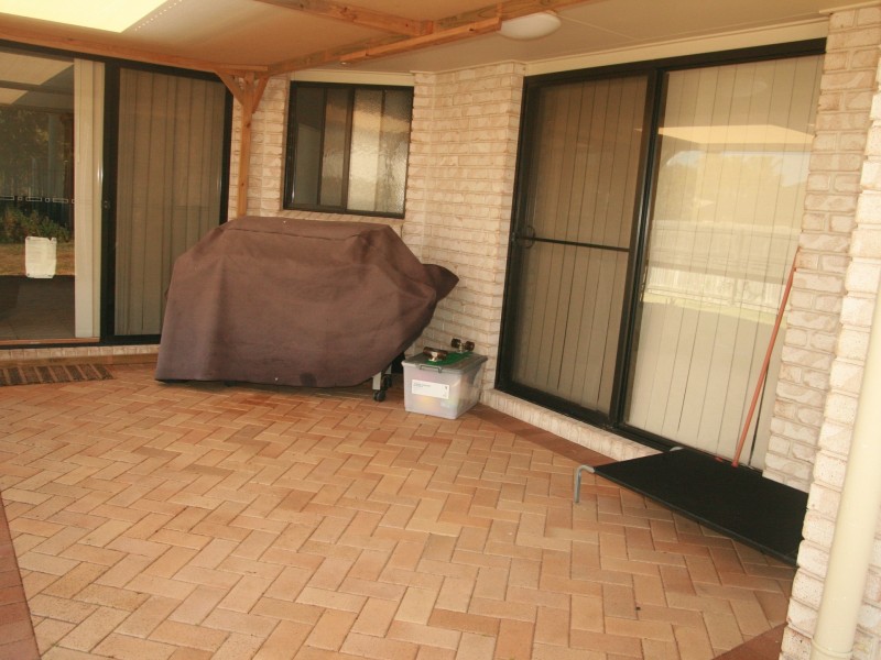 15 Gecko Place, Ningi QLD 4511