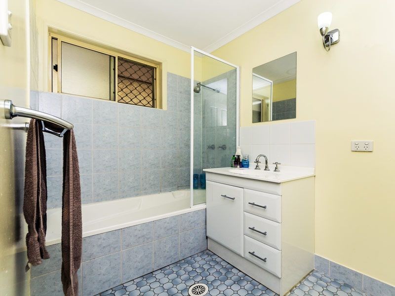 4 Dell Court, Caboolture QLD 4510