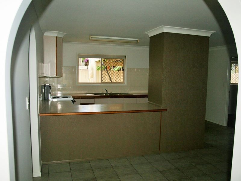 2/21 Jubilee Street, Caboolture QLD 4510