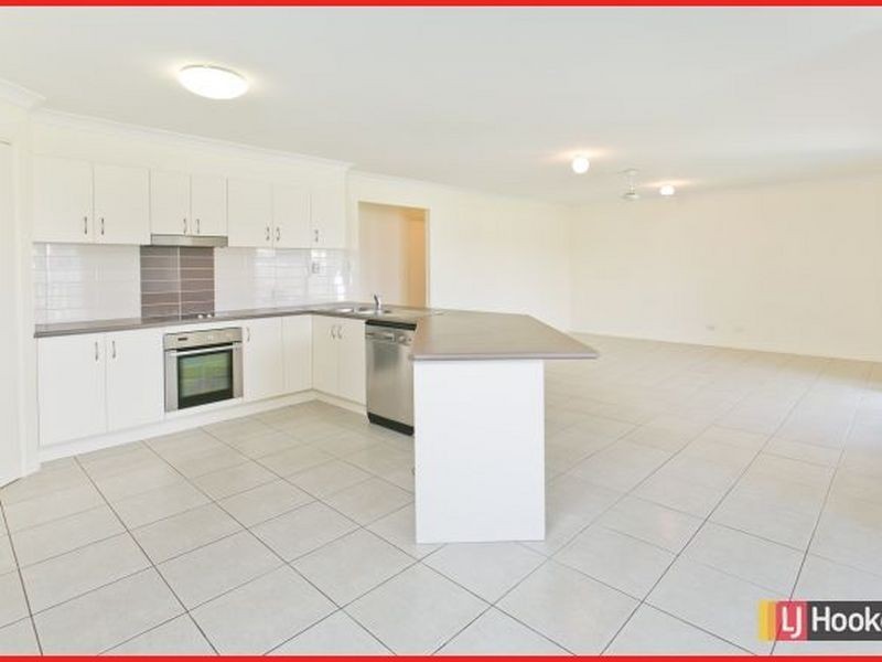 45 Lookout Place, Narangba QLD 4504