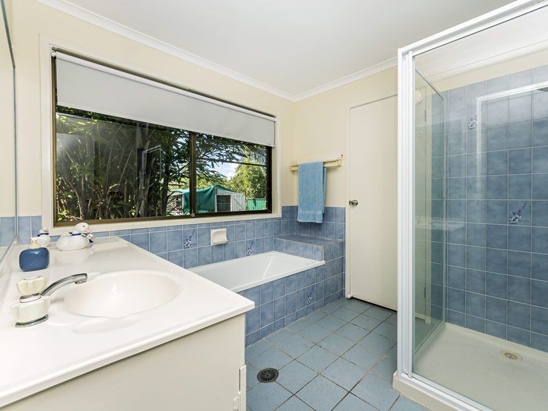 33 Masters Court, Morayfield QLD 4506