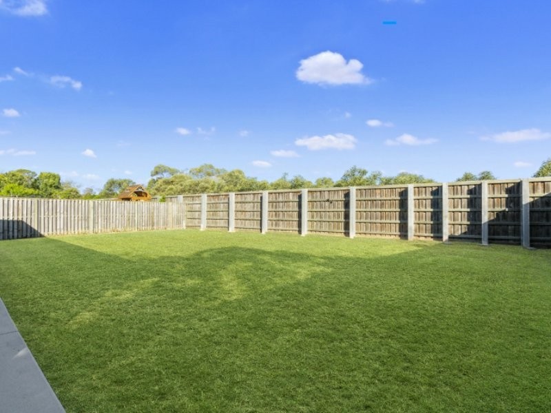 21 Begonia Court, Caboolture QLD 4510