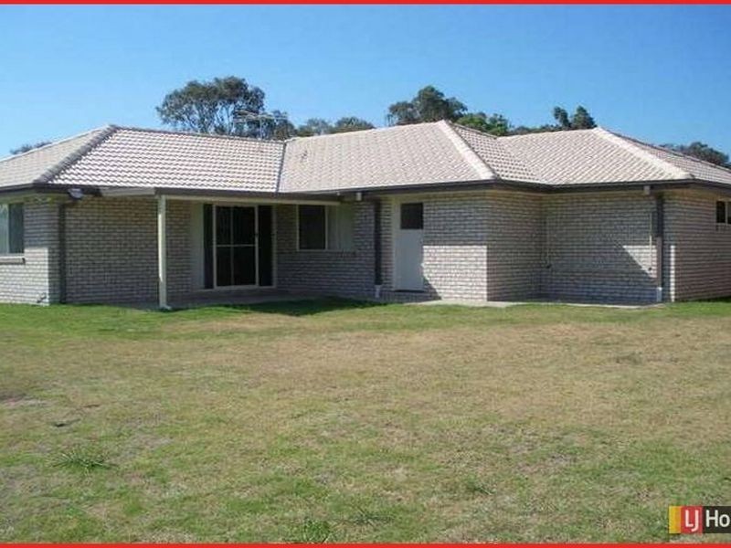 11 Dear Place, Bellmere QLD 4510