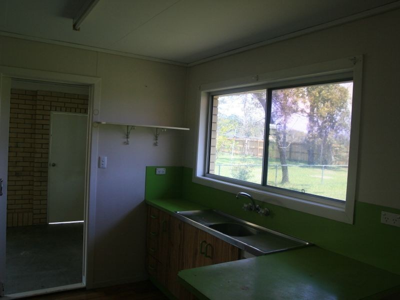 91 Oakey Flat Road, Morayfield QLD 4506