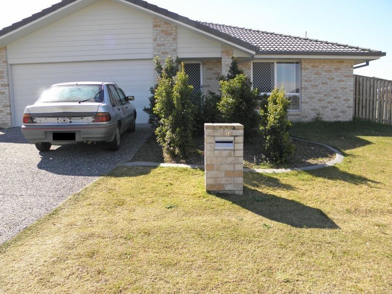 4 Bluejay Circuit, Morayfield QLD 4506