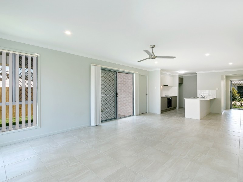 Villa 1/28 Amy Street, Morayfield QLD 4506