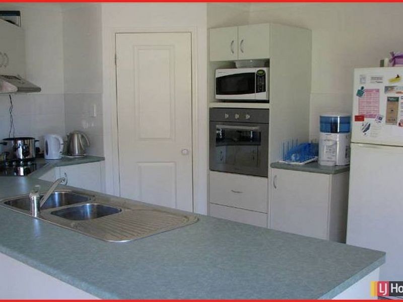 71 Fernbrook Drive, Morayfield QLD 4506