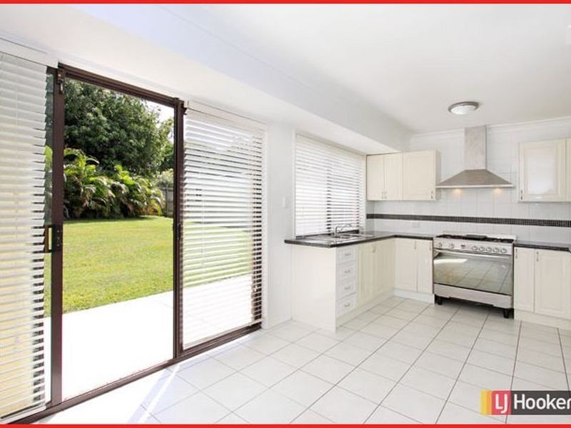 16 McNamara Court, Morayfield QLD 4506