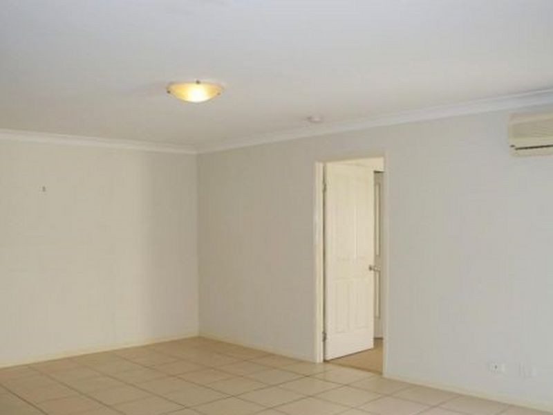 Unit 2/82 Parish Road, Caboolture QLD 4510