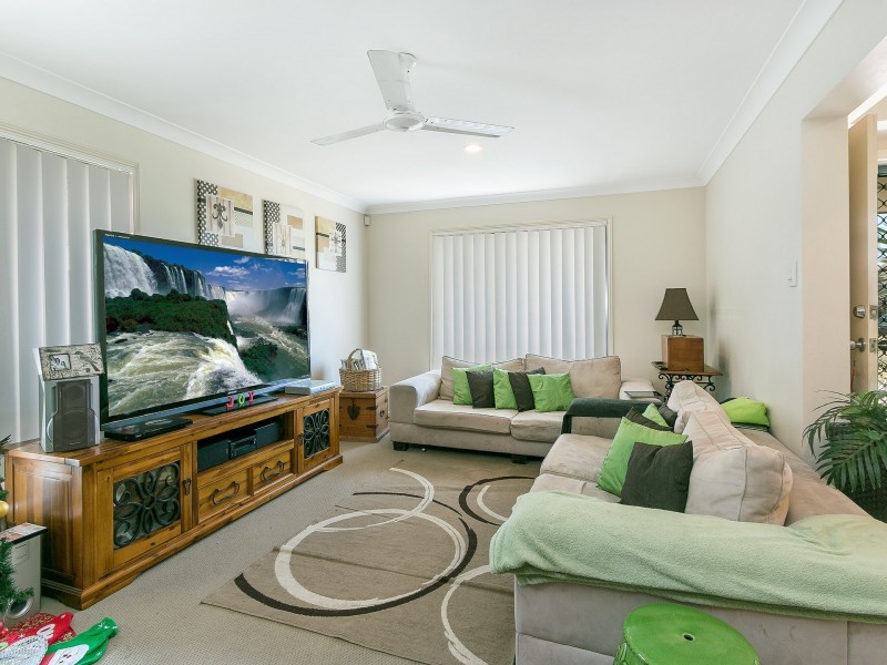 75 Sandheath Place, Ningi QLD 4511