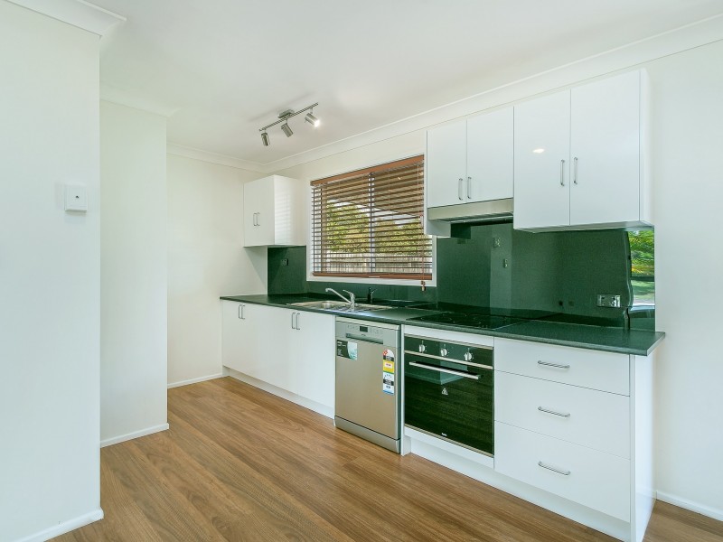 24 Cresthaven Drive, Morayfield QLD 4506
